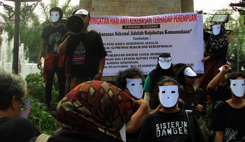 Aksi Damai Hari Anti Kekerasan terhadap Perempuan